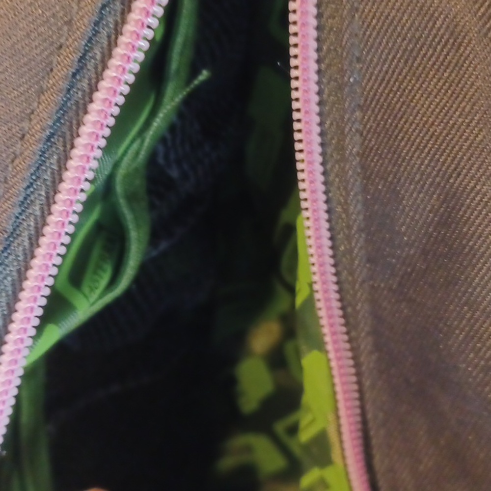 doTERRA Backpack Gray Green Pink Lots of Pockets - Picture 6 of 12